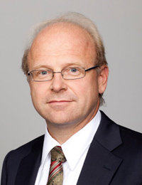 Prof. Andreas Dreizler